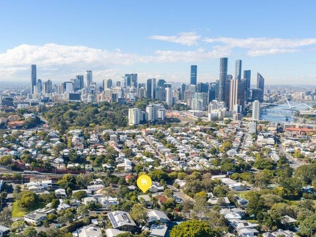 Ground Floor Living with City Views in the Heart of Paddington