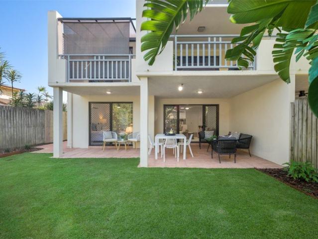 Ground Floor Living with a Garden Lifestyle in Coveted Ascot