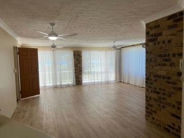 Ground Floor Living with Beautiful North Creek Views