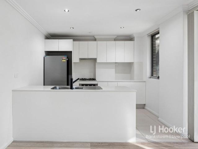 Ground Floor Living with Spacious Courtyard Appeal
