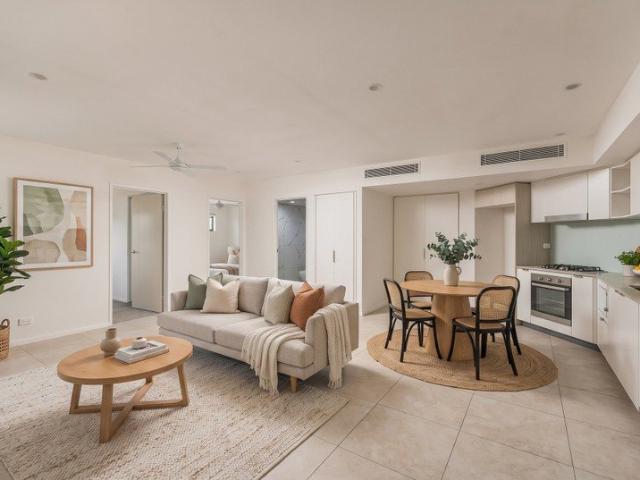 Ground Floor Living with Private Courtyard