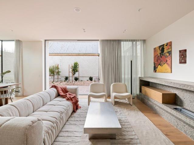 Ground Floor Luxury at Plant Street by Milieu