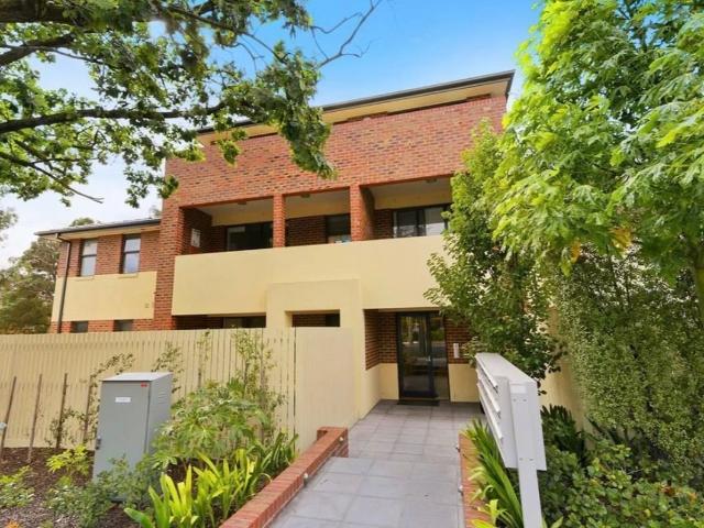 Ground Floor Luxury Apartment with Extra Comforts