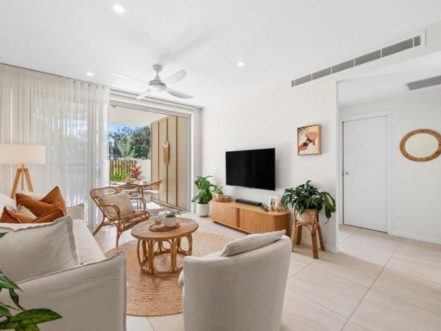 Ground Floor Luxury Hof Apartment