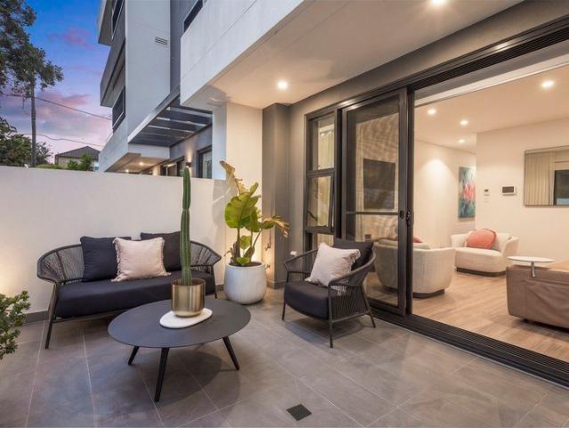 Ground Floor North Facing Courtyard Apartment