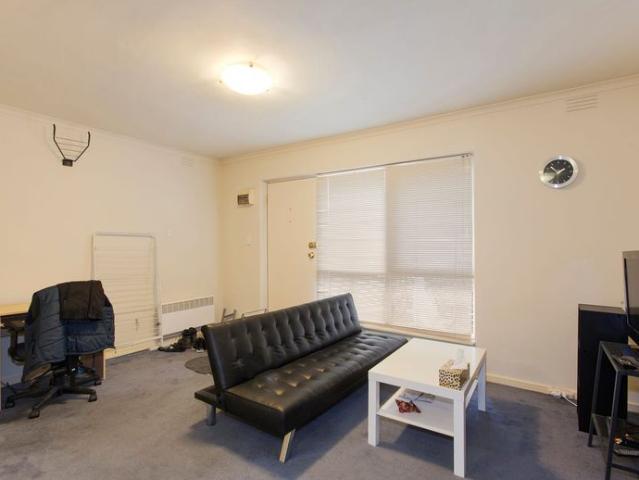 Ground floor security with the pleasure of your own courtyard