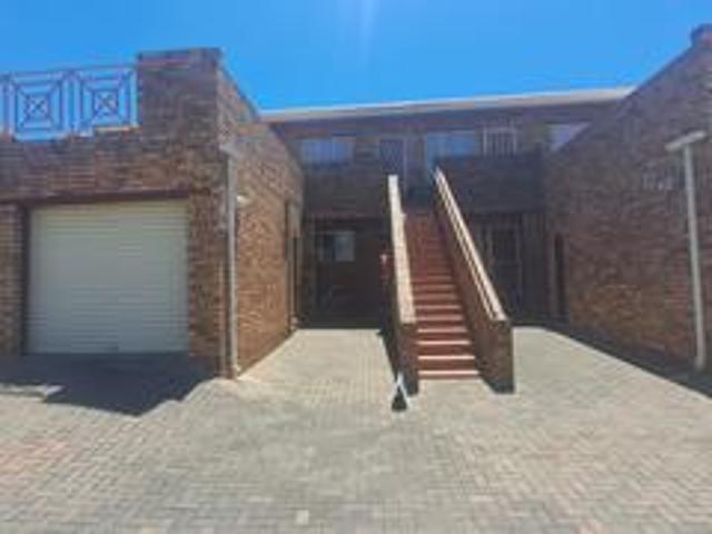 ground floor simplex opposite woodla.
