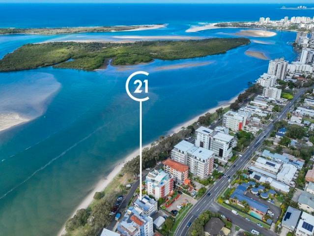 Ground Floor Picnic Point 2 bedder Offers Over $1,095,000