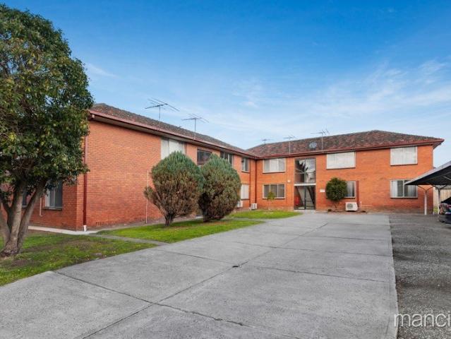 Ground Floor, Renovated with Amenities Nearby