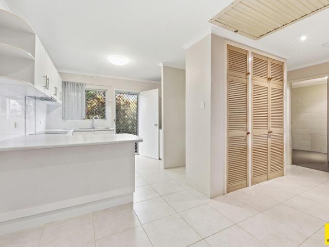 Ground Floor, Well Maintained and Move In Ready!