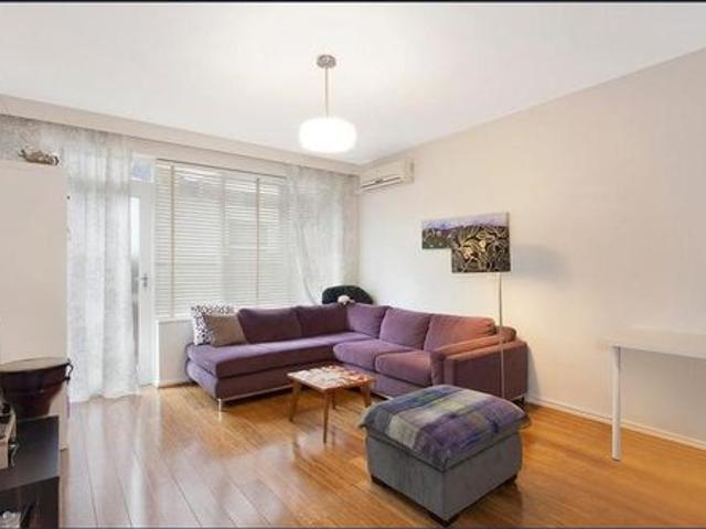 GROUND FLOOR WITH MODERN TOUCH AND WATER INCLUDED