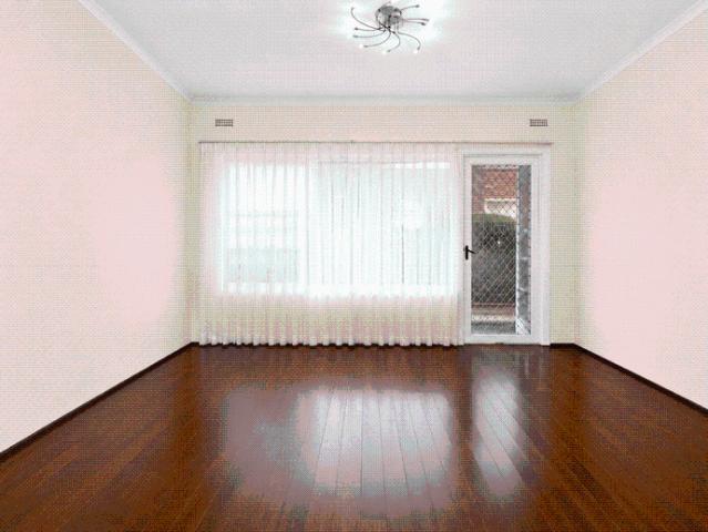 GROUND FLOOR THREE BEDROOM UNIT IN RAMSGATE BEACH
