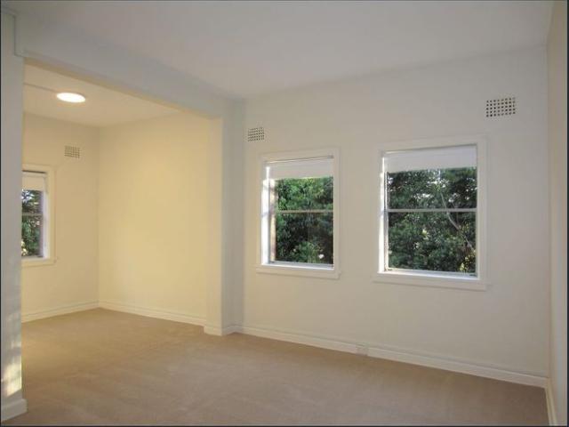 GROUND FLOOR THREE BEDROOM UNIT