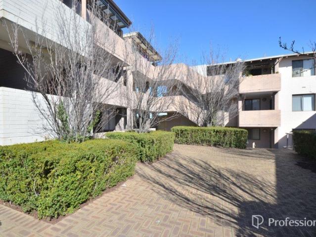 Ground Floor Two Bedroom Apartment in Secure Complex