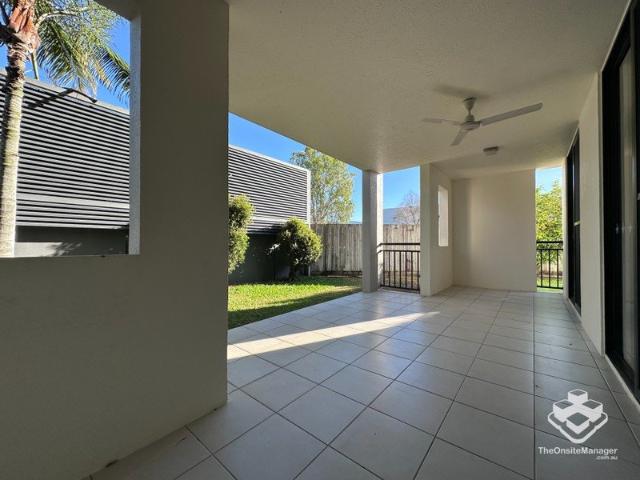 Ground floor two bedrooms, two bathrooms, private court yard apartment unit for sale, West End, Townsville