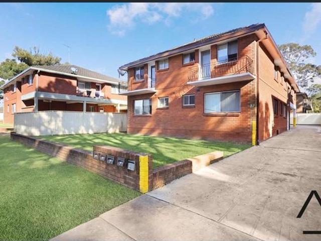 Ground Floor Unit