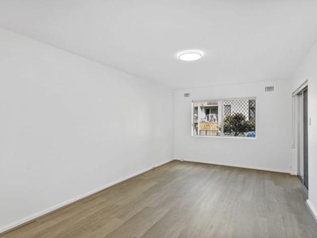 GROUND FLOOR UNIT