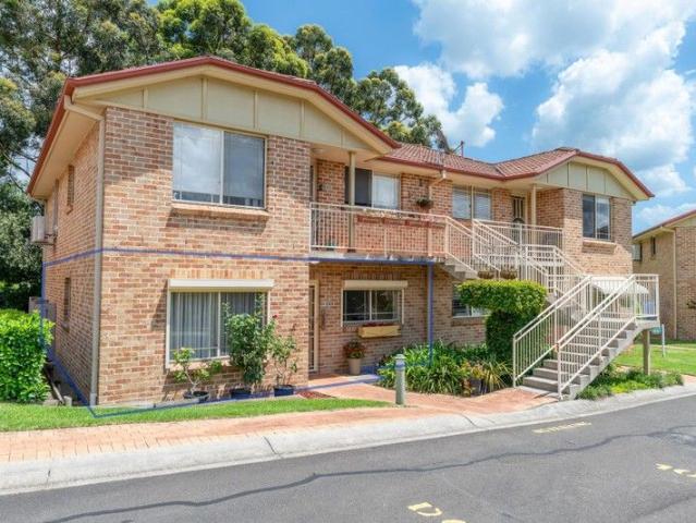 Ground floor Unit With Garage in Excellent Position