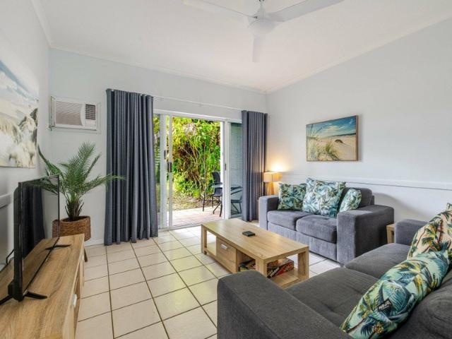 GROUND FLOOR UNIT â LIVE IN OR RENT OUT