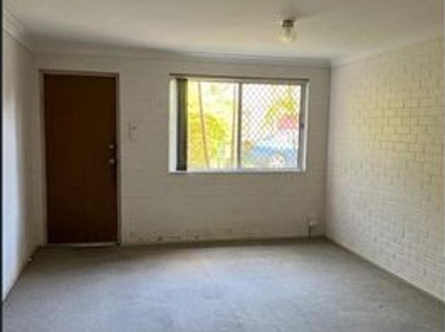 Ground floor unit long lease option