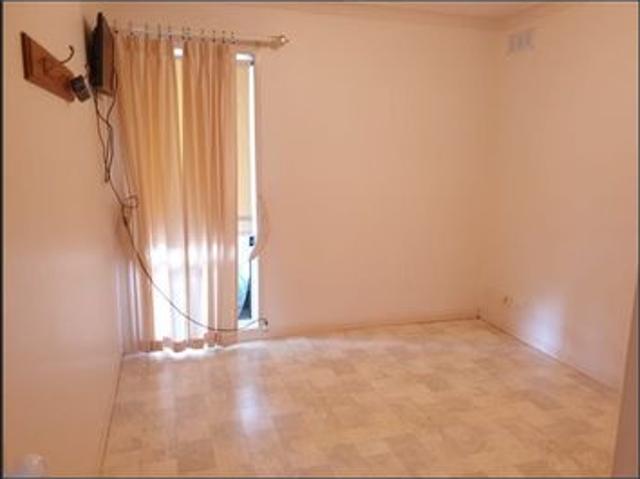 GROUND LEVEL FLAT