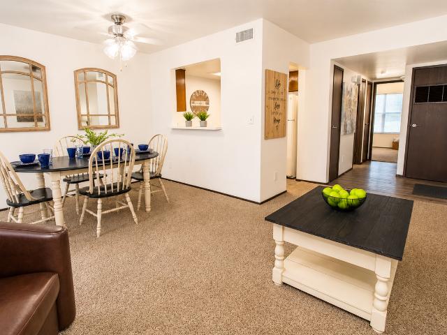 Grouse Run Apartments 2 Bedroom Apartment for Rent at 2401 Nw 122nd St, Oklahoma City, OK 73120