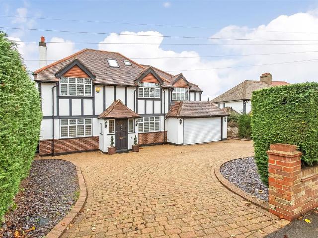 Grove Wood Hill, Coulsdon CR5, 5 bed detached house to rent, £4,360 pcm | PrimeLocation
