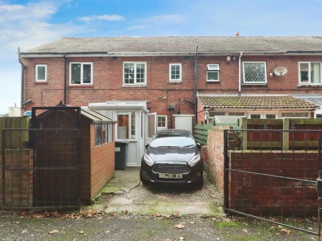 Grove Avenue, Doncaster DN5, 2 bed terraced house to rent, £775 pcm | PrimeLocation