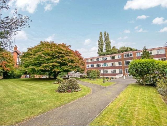 Grove Court, Davenport Road, Earlsdon, Coventry CV5, 3 bed flat to rent, £1,350 pcm | PrimeLocation
