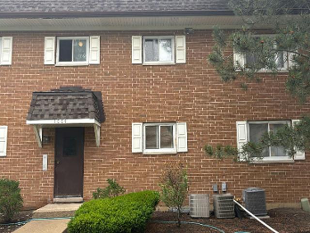 Grove Dr Apt 2b