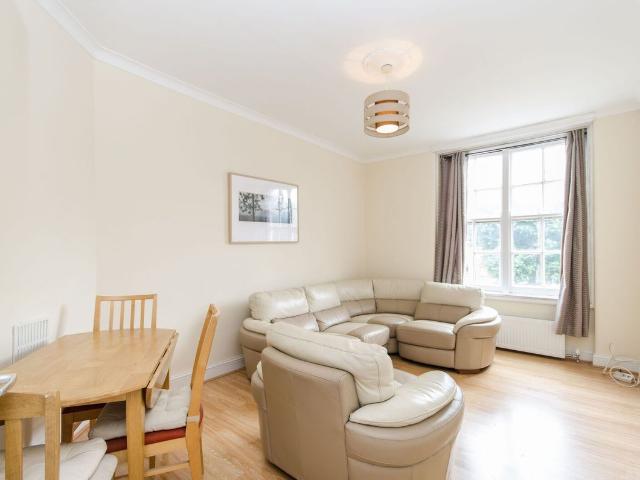 Grove End Road, St John's Wood, London NW8, 2 bed flat to rent, £2,925 pcm | PrimeLocation