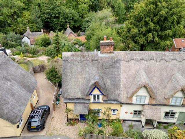 Grove Hill, Colchester, 2 Bedroom Cottage