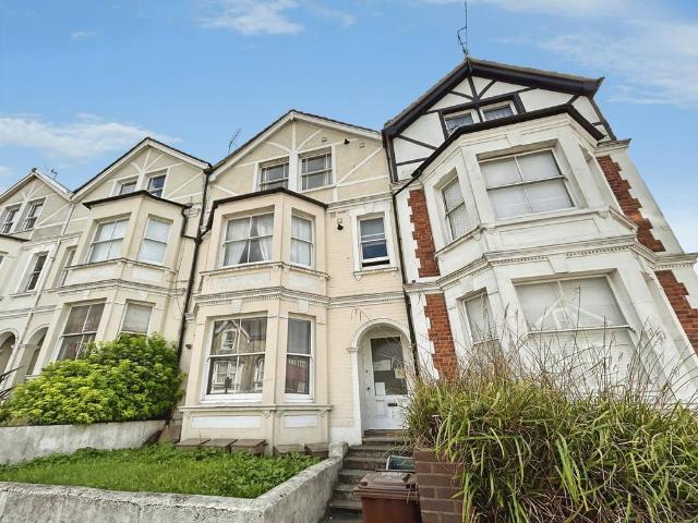 Grove Hill Road, Kent TN1 1 bed flat to rent £950 pcm £219 pw