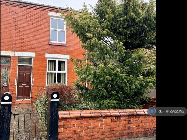 Grove Lane, Wigan, WN6 1 bed flat to rent £625 pcm £144 pw