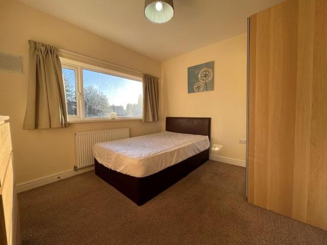 Grove Mount, South Kirkby, WF9 1 bed house of multiple occupation to rent £400 pcm £92 pw