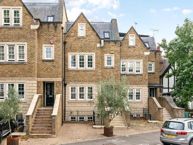 Grove Park Road London W4 5 bed townhouse to rent £15,999 pcm £3,692 pw
