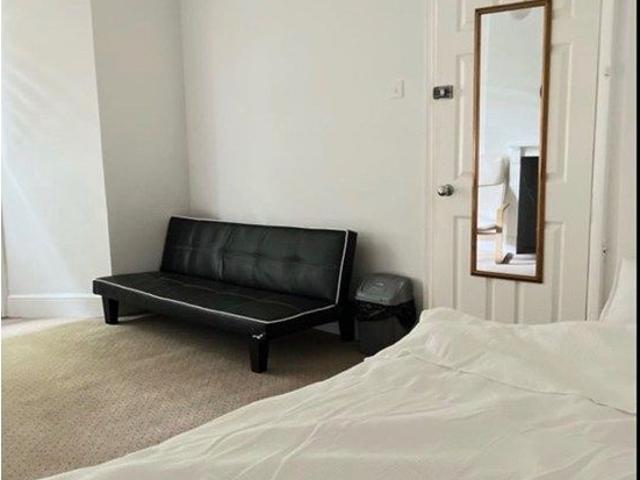 Grove Park Terrace, London W4, 1 bed terraced house to rent, £1,500 pcm | PrimeLocation