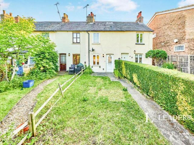 Grove Place, Bishops Stortford CM23, 2 bed property to rent, £1,300 pcm | PrimeLocation