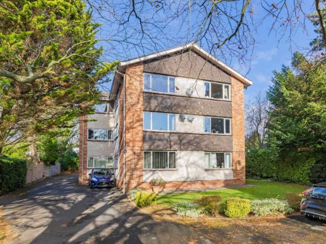 Grove Road, Bristol BS9 3 bed apartment to rent £1,600 pcm £369 pw