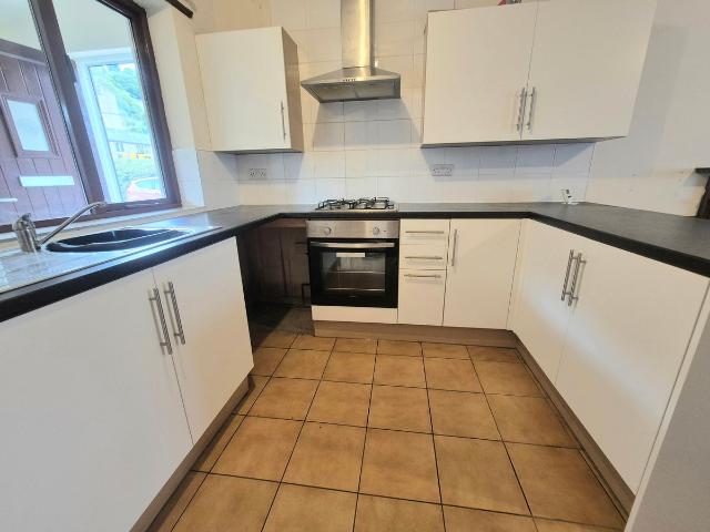 Grove Road, Hebden Bridge HX7, 2 bed end terrace house to rent, £900 pcm | PrimeLocation