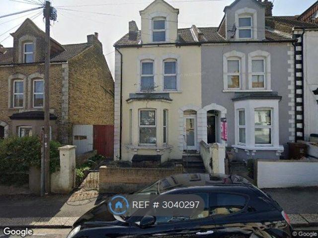 Grove Road, Rochester ME2, 4 bed semi detached house to rent, £1,800 pcm | PrimeLocation