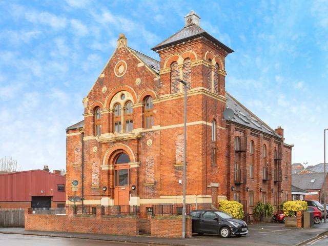Grove Road, Wakefield WF1, 1 bed flat to rent, £750 pcm | PrimeLocation