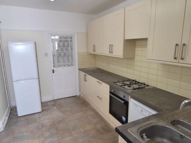 Grove Road, Walthamstow E17, 3 bed terraced house to rent, £2,150 pcm | PrimeLocation