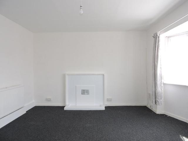 Grove Road West, Greater London EN3, 2 bed flat to rent, £1,650 pcm | PrimeLocation