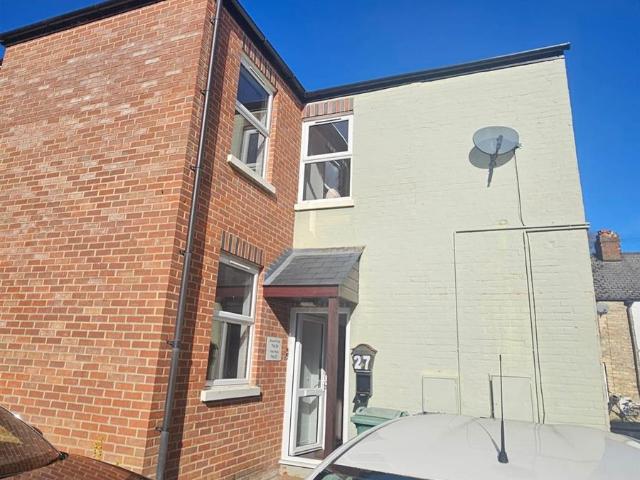 Grove Street, Oxford OX2, 2 bed flat to rent, £2,200 pcm | PrimeLocation