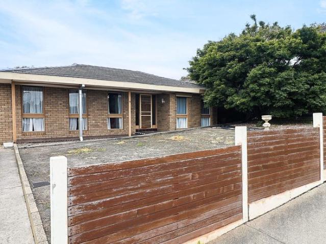 Grovedale Home in a Convenient Location