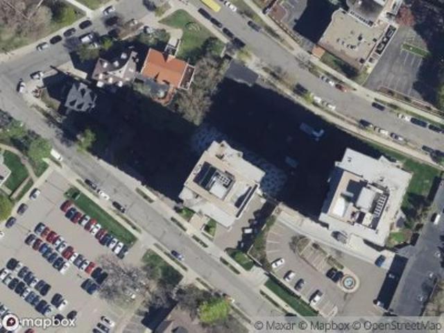 Groveland Ave
