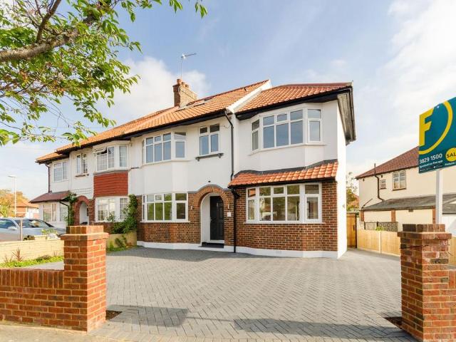 Groveland Way, New Malden, KT3 6 bed semi detached house to rent £8,498 pcm £1,961 pw
