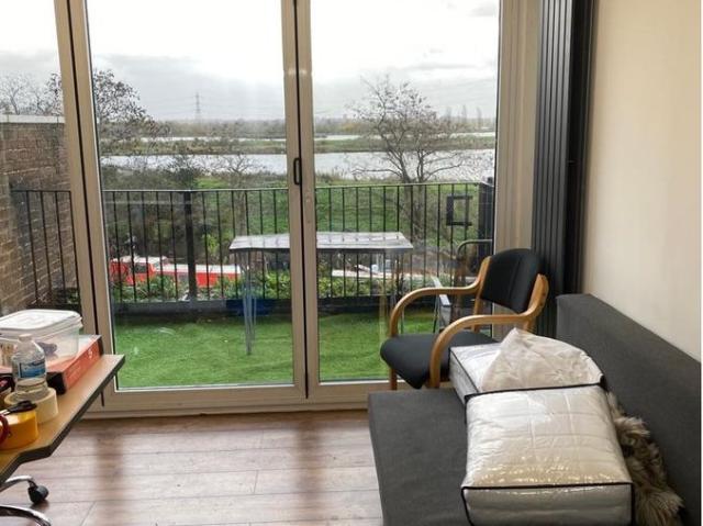 Grovelands Road, London N15, Studio to rent, £1,150 pcm | PrimeLocation