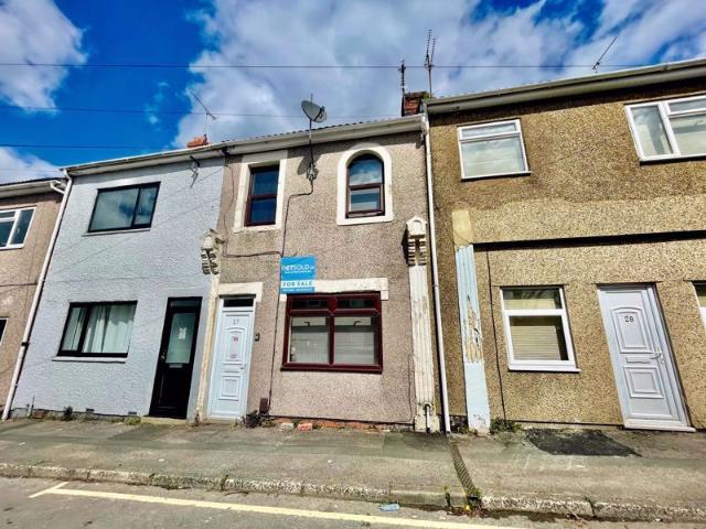 Groves Street, Swindon SN2, 3 bed terraced house to rent, £1,200 pcm | PrimeLocation